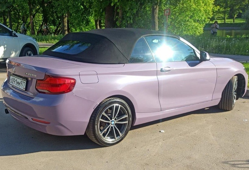 Аренда bmw 2-serii бизнес класса 2018 года в городе Москва Щелковская от 8000 руб./сутки, задний привод, двигатель: бензин, объем 1.5 литров, ОСАГО (Мультидрайв), без водителя, недорого, вид 5 - RentRide
