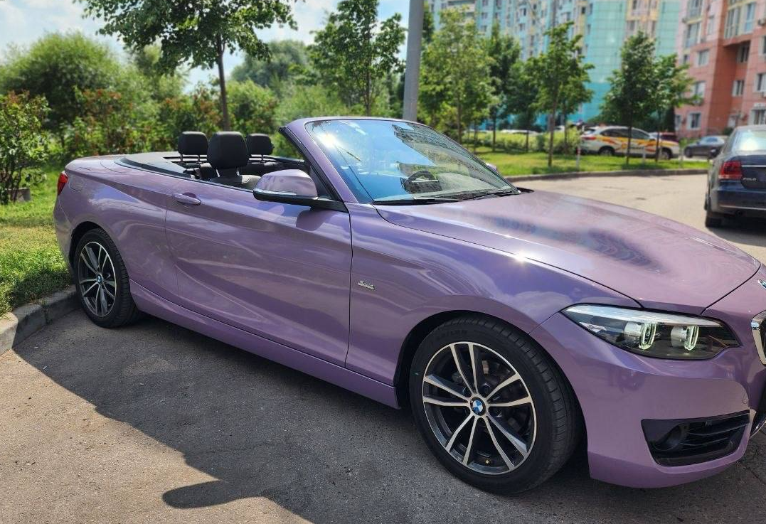 Аренда bmw 2-serii бизнес класса 2018 года в городе Москва Щелковская от 8000 руб./сутки, задний привод, двигатель: бензин, объем 1.5 литров, ОСАГО (Мультидрайв), без водителя, недорого - RentRide