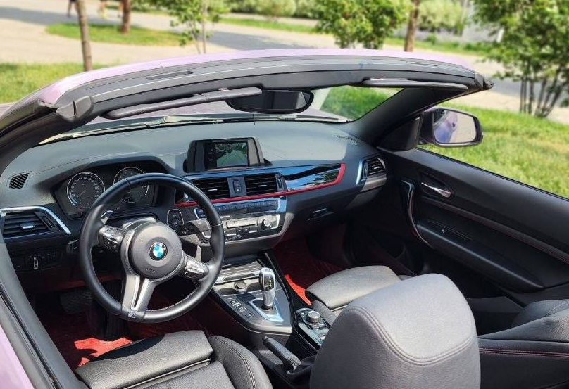 Аренда bmw 2-serii бизнес класса 2018 года в городе Москва Щелковская от 8000 руб./сутки, задний привод, двигатель: бензин, объем 1.5 литров, ОСАГО (Мультидрайв), без водителя, недорого, вид 2 - RentRide