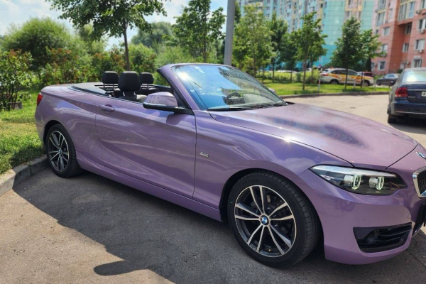 Прокат авто bmw 2-serii бизнес класса 2018 года в городе Москва Щелковская от 8000 руб./сутки, задний привод, двигатель: бензин, объем 1.5 литров, ОСАГО (Мультидрайв), без водителя, недорого - RentRide