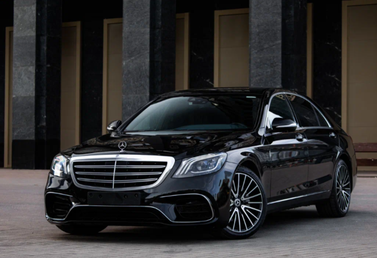 Аренда mercedes-benz s-klass премиум класса 2018 года в городе Москва от 14500 руб./сутки, двигатель: дизель, объем 3 литра, ОСАГО (Мультидрайв), без водителя, недорого - RentRide