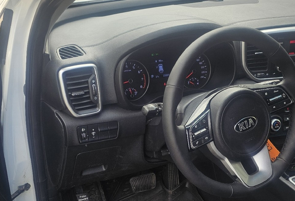 Аренда kia sportage стандарт класса 2019 года в городе Москва Нагорная от 4400 руб./сутки, передний привод, двигатель: бензин, объем 2 литра, ОСАГО (Впишу в полис), без водителя, недорого, вид 5 - RentRide