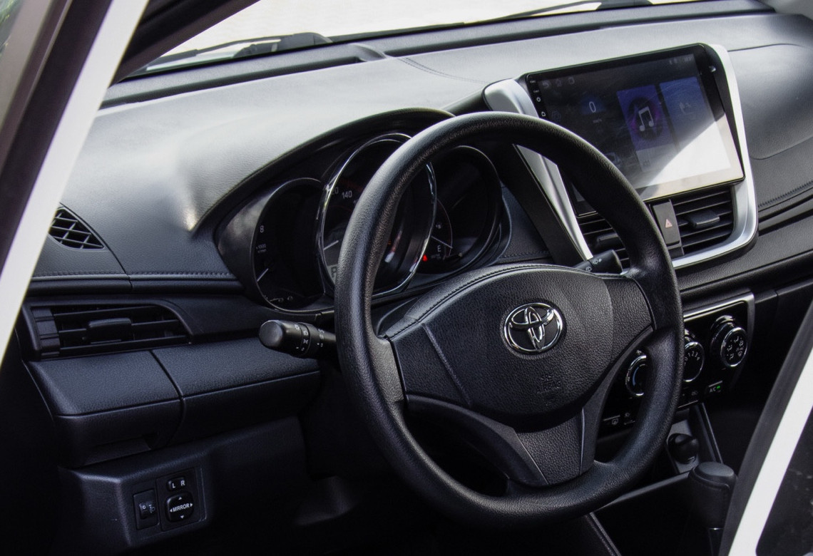 Аренда toyota yaris эконом класса 2021 года в городе Москва от 3512 руб./сутки, передний привод, двигатель: бензин, объем 1.5 литров, каско (Впишу в полис), ОСАГО (Мультидрайв), без водителя, недорого, вид 9 - RentRide