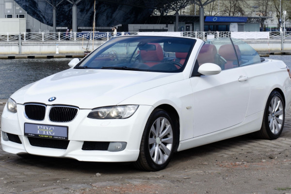 Прокат авто bmw 3-serii-cabrio бизнес класса 2008 года в городе Калининград от 6232 руб./сутки, задний привод, двигатель: бензин, объем 2.5 литров, каско (Впишу в полис), ОСАГО (Мультидрайв), без водителя, недорого - RentRide