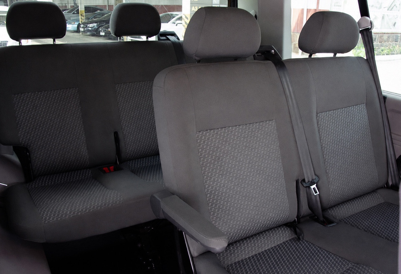 Аренда volkswagen caravelle 2012 года в городе Москва от 7192 руб./сутки, передний привод, двигатель: дизель, объем 2 литра, каско (Впишу в полис), ОСАГО (Мультидрайв), без водителя, недорого, вид 10 - RentRide