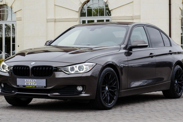 Прокат авто bmw 3-serii бизнес класса 2013 года в городе Калининград от 5352 руб./сутки, задний привод, двигатель: дизель, объем 2 литра, каско (Впишу в полис), ОСАГО (Мультидрайв), без водителя, недорого - RentRide