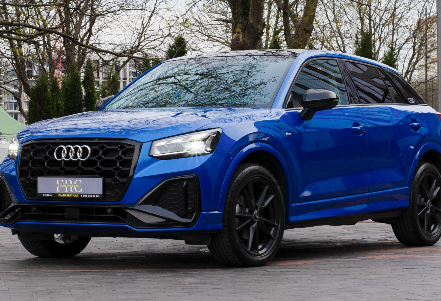 Аренда audi q2 бизнес класса 2021 года в городе Москва от 5832 руб./сутки, передний привод, двигатель: бензин, объем 1.5 литров, каско (Впишу в полис), ОСАГО (Мультидрайв), без водителя, недорого - RentRide