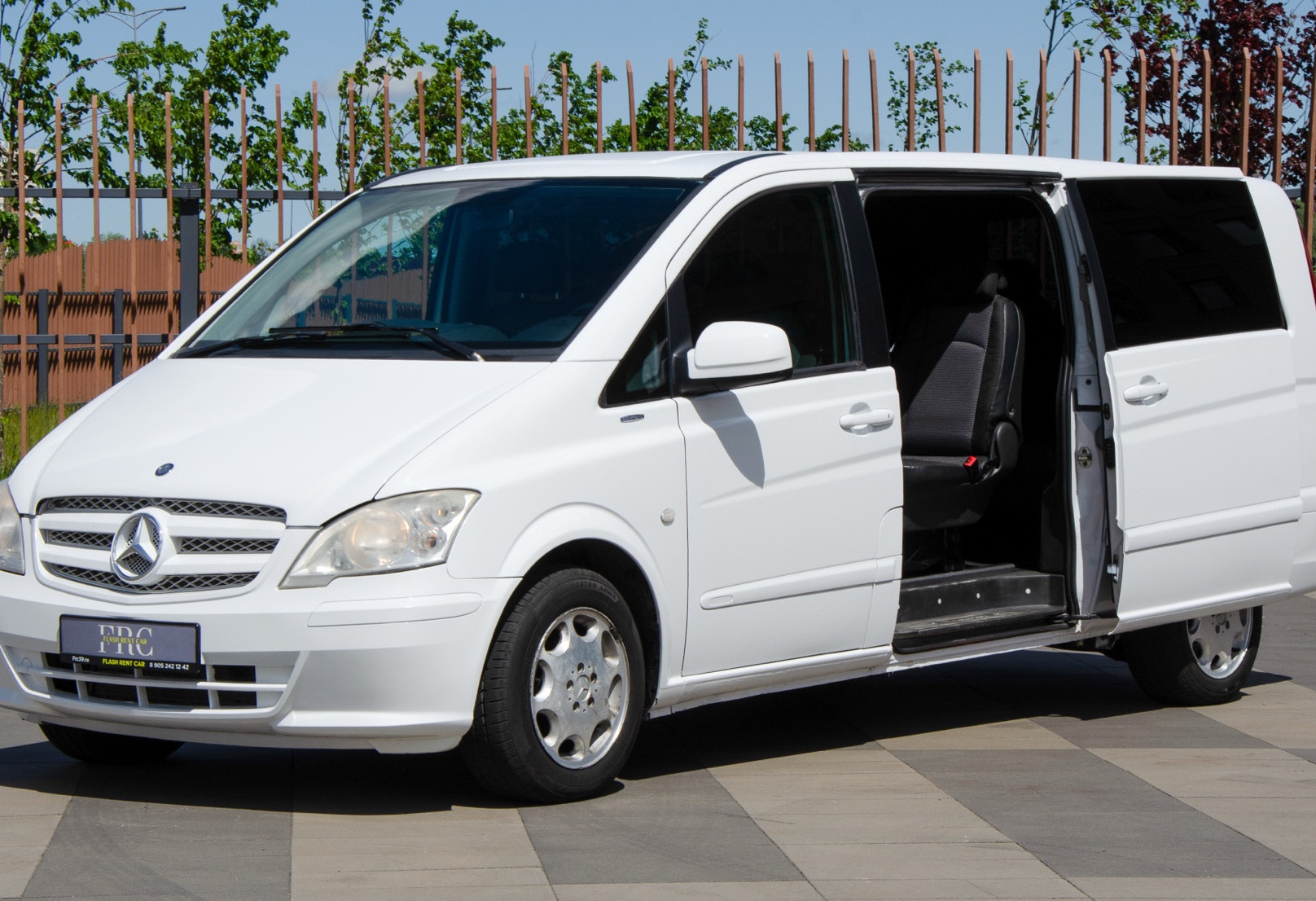 Аренда mercedes-benz vito 2011 года в городе Москва от 6712 руб./сутки, задний привод, двигатель: дизель, объем 2.1 литр, каско (Впишу в полис), ОСАГО (Мультидрайв), без водителя, недорого, вид 8 - RentRide