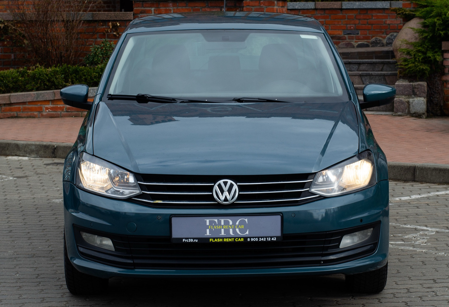 Аренда volkswagen polo эконом класса 2019 года в городе Москва от 2792 руб./сутки, передний привод, двигатель: бензин, объем 1.6 литров, каско (Впишу в полис), ОСАГО (Мультидрайв), без водителя, недорого, вид 5 - RentRide