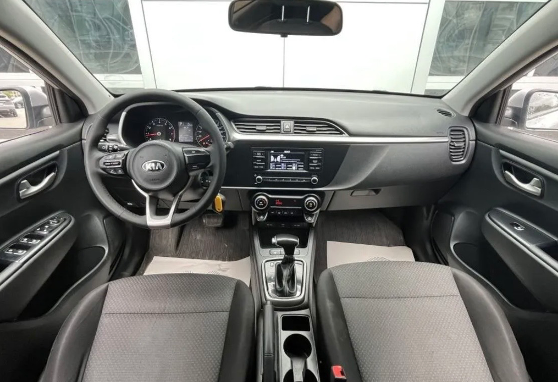 Аренда kia rio эконом класса 2020 года в городе Москва Саларьево от 2800 руб./сутки, передний привод, двигатель: бензин, объем 1.6 литров, ОСАГО (Мультидрайв), без водителя, недорого, вид 5 - RentRide