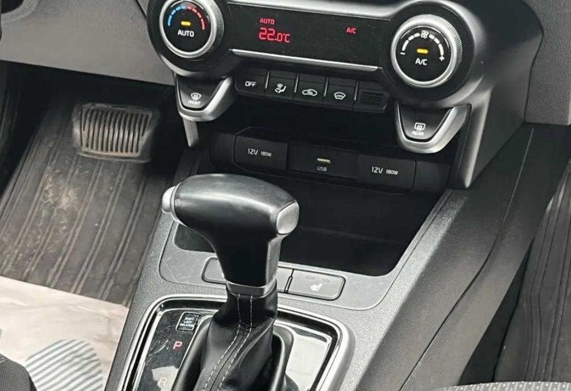 Аренда kia rio эконом класса 2020 года в городе Москва Саларьево от 2800 руб./сутки, передний привод, двигатель: бензин, объем 1.6 литров, ОСАГО (Мультидрайв), без водителя, недорого, вид 6 - RentRide