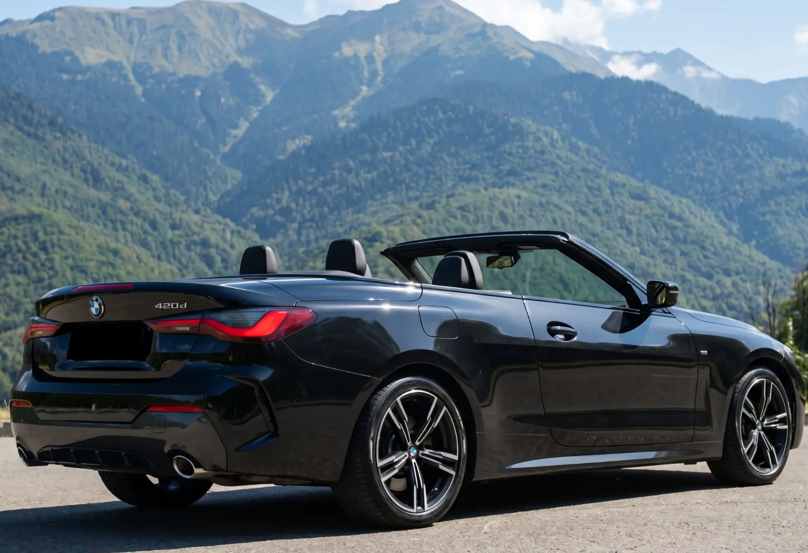 Аренда bmw 4-serii премиум класса 2021 года в городе Москва от 12800 руб./сутки, задний привод, двигатель: гибрид, объем 2 литра, каско (Мультидрайв), ОСАГО (Мультидрайв), без водителя, недорого, вид 8 - RentRide