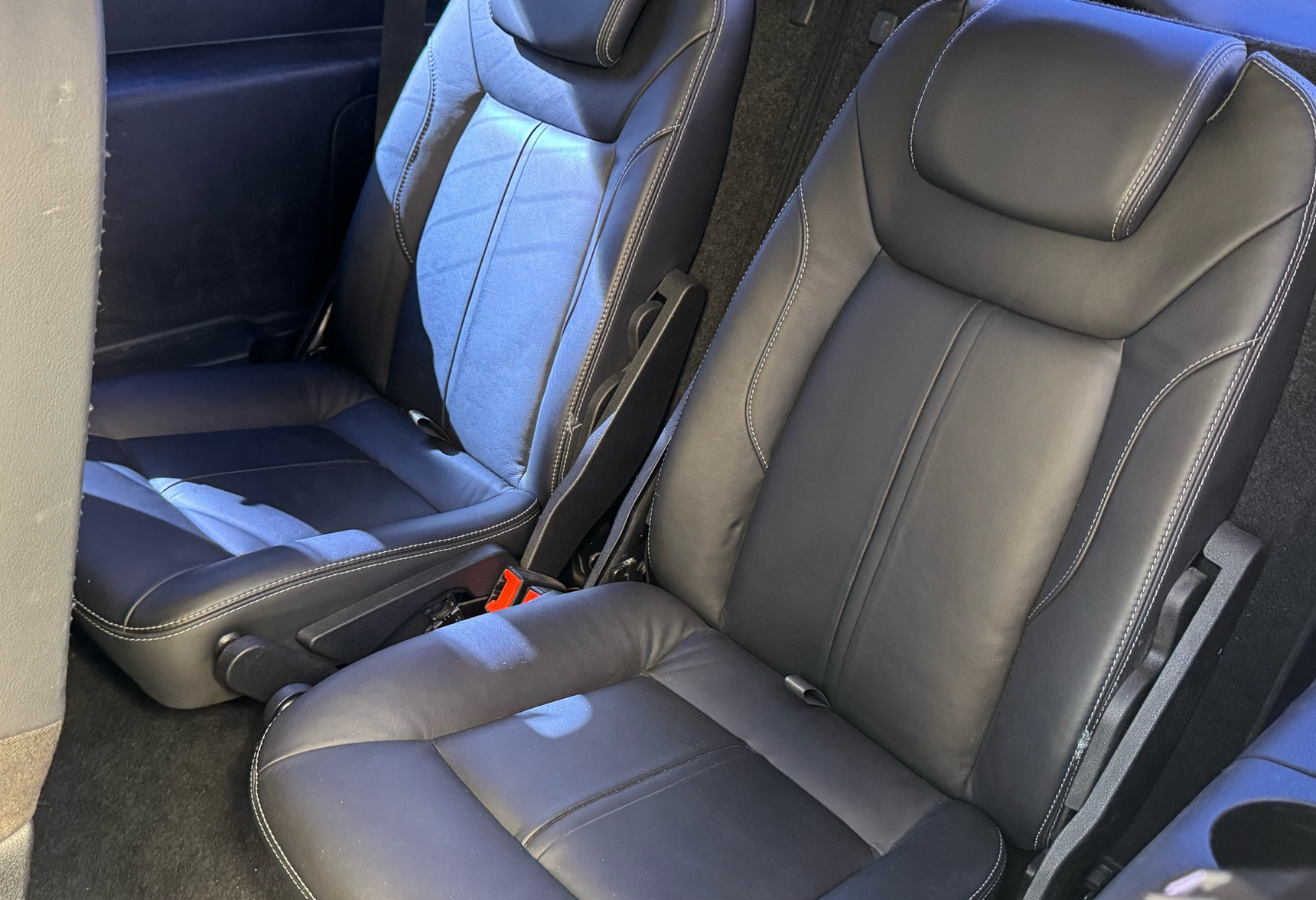 Аренда ford s-max 2011 года в городе Москва Котельники от 2800 руб./сутки, передний привод, двигатель: бензин, объем 2 литра, ОСАГО (Мультидрайв), без водителя, недорого, вид 6 - RentRide