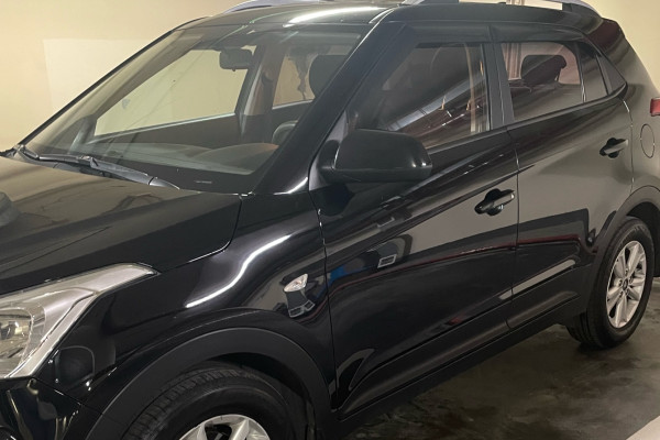 Прокат авто hyundai creta эконом класса 2017 года в городе Москва Ясенево от 2800 руб./сутки, полный привод, двигатель: бензин, объем 2 литра, ОСАГО (Впишу в полис), без водителя, недорого - RentRide