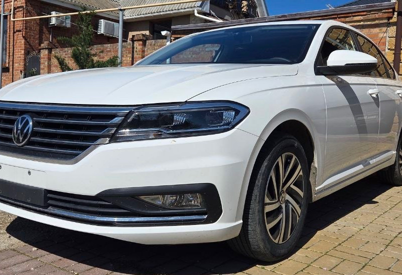 Аренда volkswagen lavida комфорт класса 2022 года в городе Москва от 3200 руб./сутки, передний привод, двигатель: бензин, объем 1.4 литра, ОСАГО (Мультидрайв), без водителя, недорого, вид 2 - RentRide