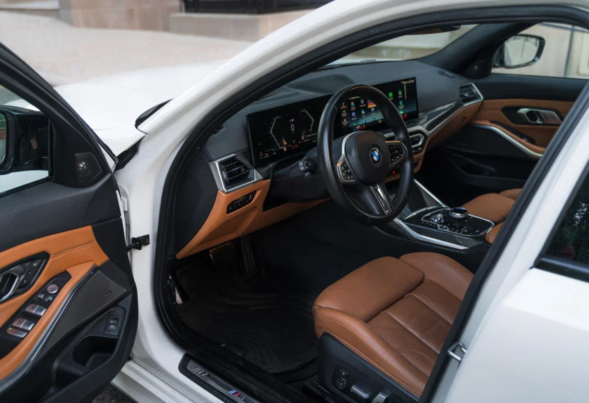 Аренда bmw 340 бизнес класса 2022 года в городе Москва Спортивная от 16000 руб./сутки, задний привод, двигатель: бензин, объем 3 литра, каско (Мультидрайв), ОСАГО (Мультидрайв), без водителя, недорого, вид 6 - RentRide