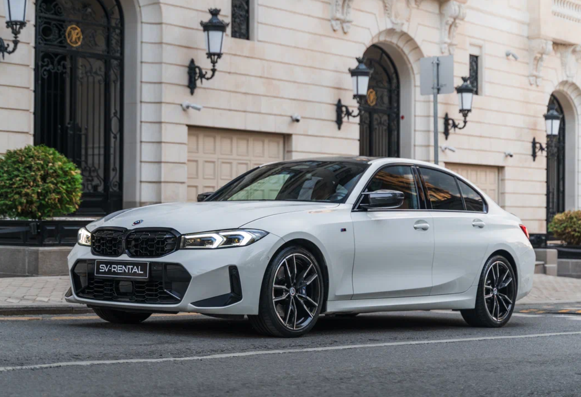 Аренда bmw 340 бизнес класса 2022 года в городе Москва Спортивная от 16000 руб./сутки, задний привод, двигатель: бензин, объем 3 литра, каско (Мультидрайв), ОСАГО (Мультидрайв), без водителя, недорого - RentRide