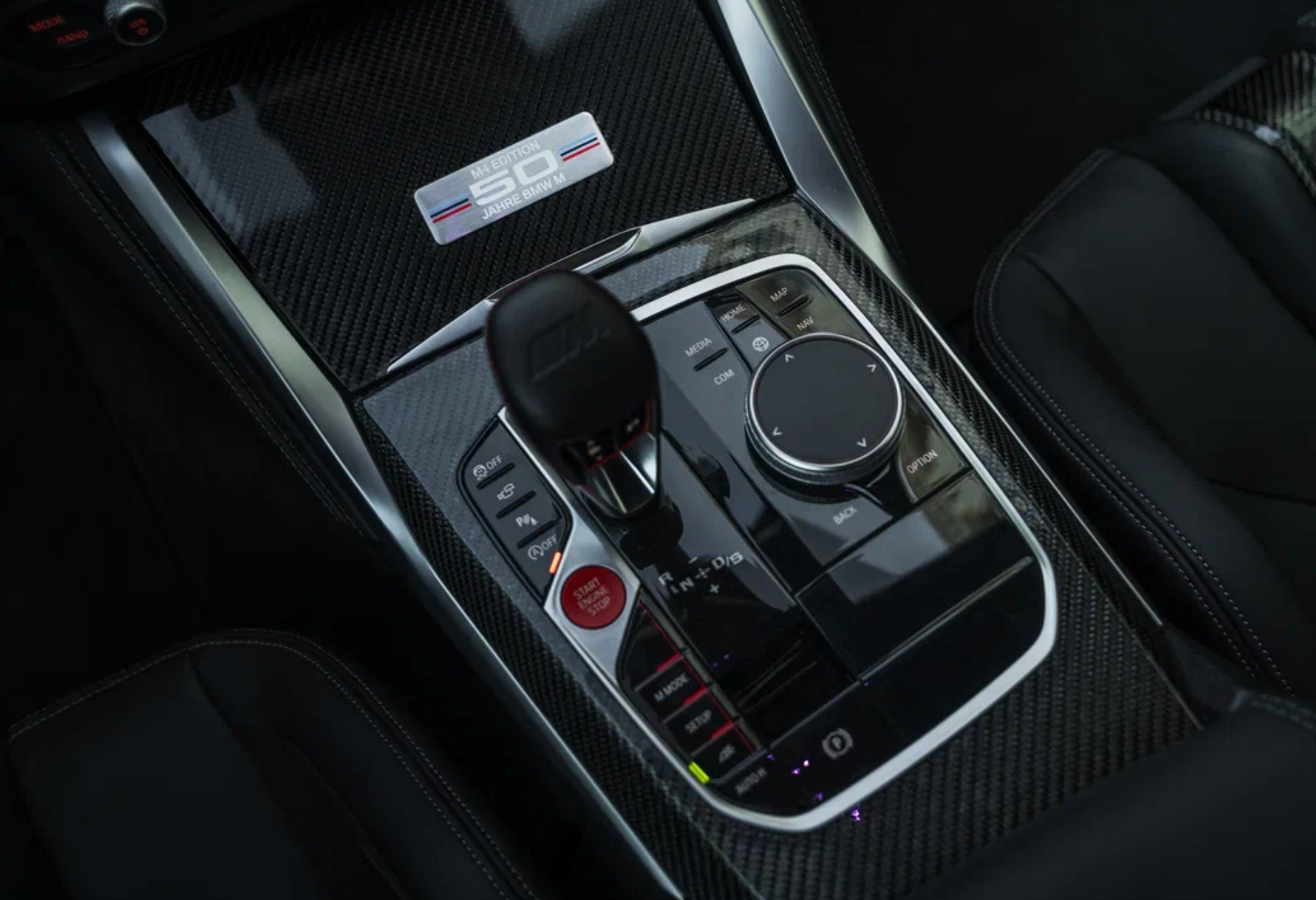 Аренда bmw m4 премиум класса 2021 года в городе Москва Спортивная от 32000 руб./сутки, полный привод, двигатель: бензин, объем 3 литра, каско (Мультидрайв), ОСАГО (Мультидрайв), без водителя, недорого, вид 9 - RentRide