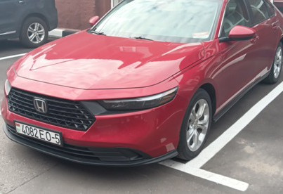 Аренда honda accord стандарт класса 2023 года в городе Москва Волгоградский проспект от 3600 руб./сутки, передний привод, двигатель: бензин, объем 1500 литров, ОСАГО (Мультидрайв), без водителя, недорого - RentRide