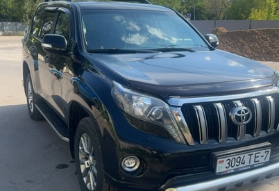 Аренда toyota land-cruiser-prado бизнес класса 2016 года в городе Москва Волгоградский проспект от 5600 руб./сутки, полный привод, двигатель: дизель, объем 2800 литров, ОСАГО (Мультидрайв), без водителя, недорого, вид 3 - RentRide