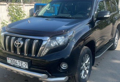 Аренда toyota land-cruiser-prado бизнес класса 2016 года в городе Москва Волгоградский проспект от 5600 руб./сутки, полный привод, двигатель: дизель, объем 2800 литров, ОСАГО (Мультидрайв), без водителя, недорого - RentRide