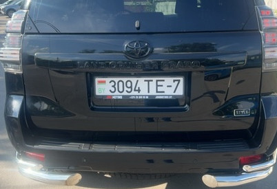 Аренда toyota land-cruiser-prado бизнес класса 2016 года в городе Москва Волгоградский проспект от 5600 руб./сутки, полный привод, двигатель: дизель, объем 2800 литров, ОСАГО (Мультидрайв), без водителя, недорого, вид 5 - RentRide
