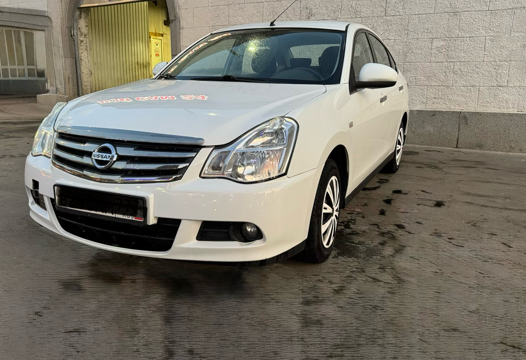 Аренда nissan almera эконом класса 2014 года в городе Москва Электрозаводская от 1900 руб./сутки, передний привод, двигатель: бензин, объем 1.6 литров, ОСАГО (Впишу в полис), без водителя, недорого, вид 10 - RentRide