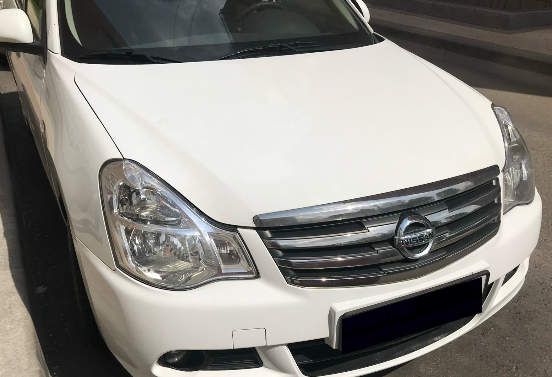 Аренда nissan almera эконом класса 2014 года в городе Москва Электрозаводская от 2400 руб./сутки, задний привод, двигатель: бензин, объем 1.6 литров, ОСАГО (Впишу в полис), без водителя, недорого, вид 2 - RentRide