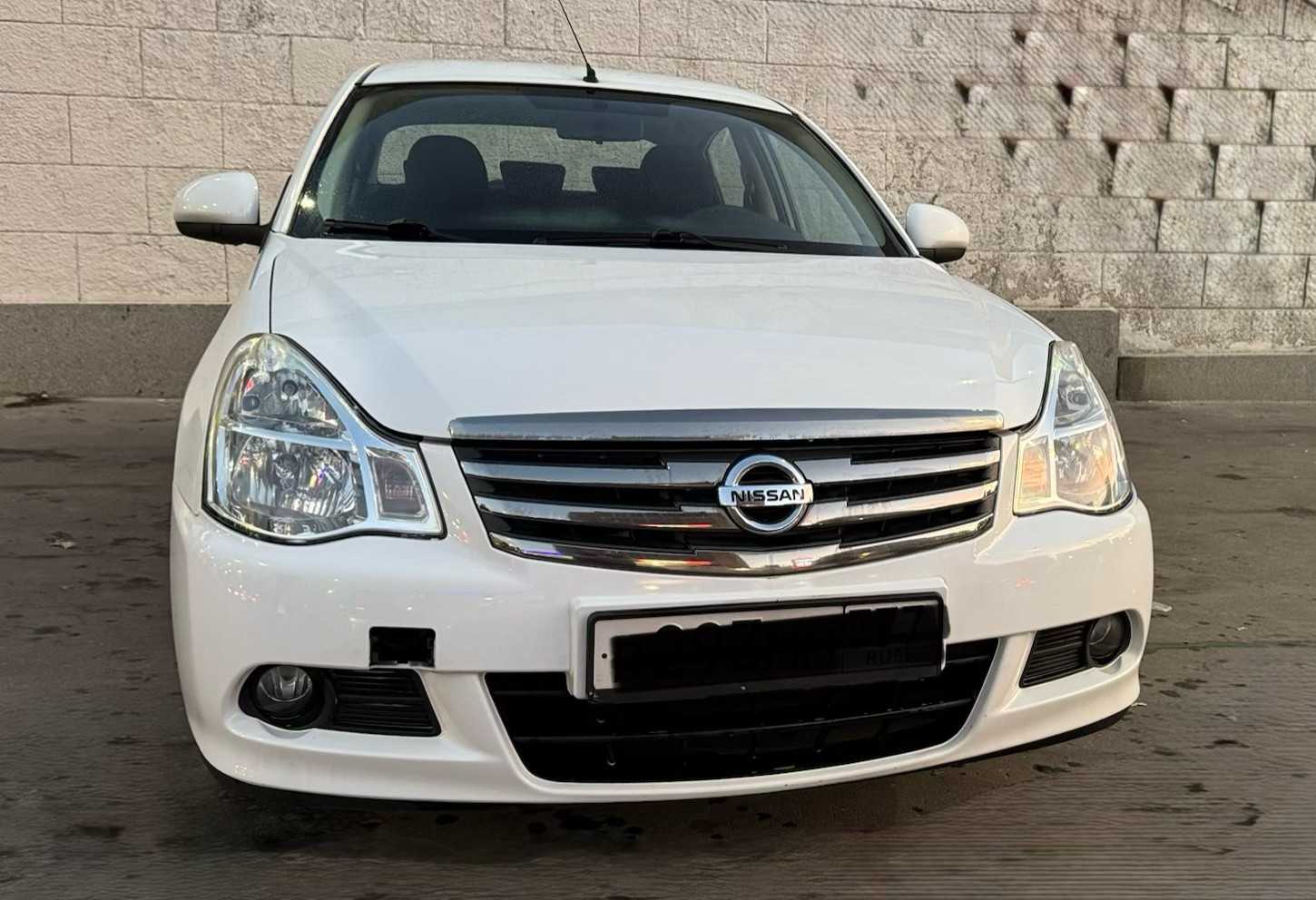 Аренда nissan almera эконом класса 2014 года в городе Москва Электрозаводская от 1900 руб./сутки, передний привод, двигатель: бензин, объем 1.6 литров, ОСАГО (Впишу в полис), без водителя, недорого, вид 3 - RentRide