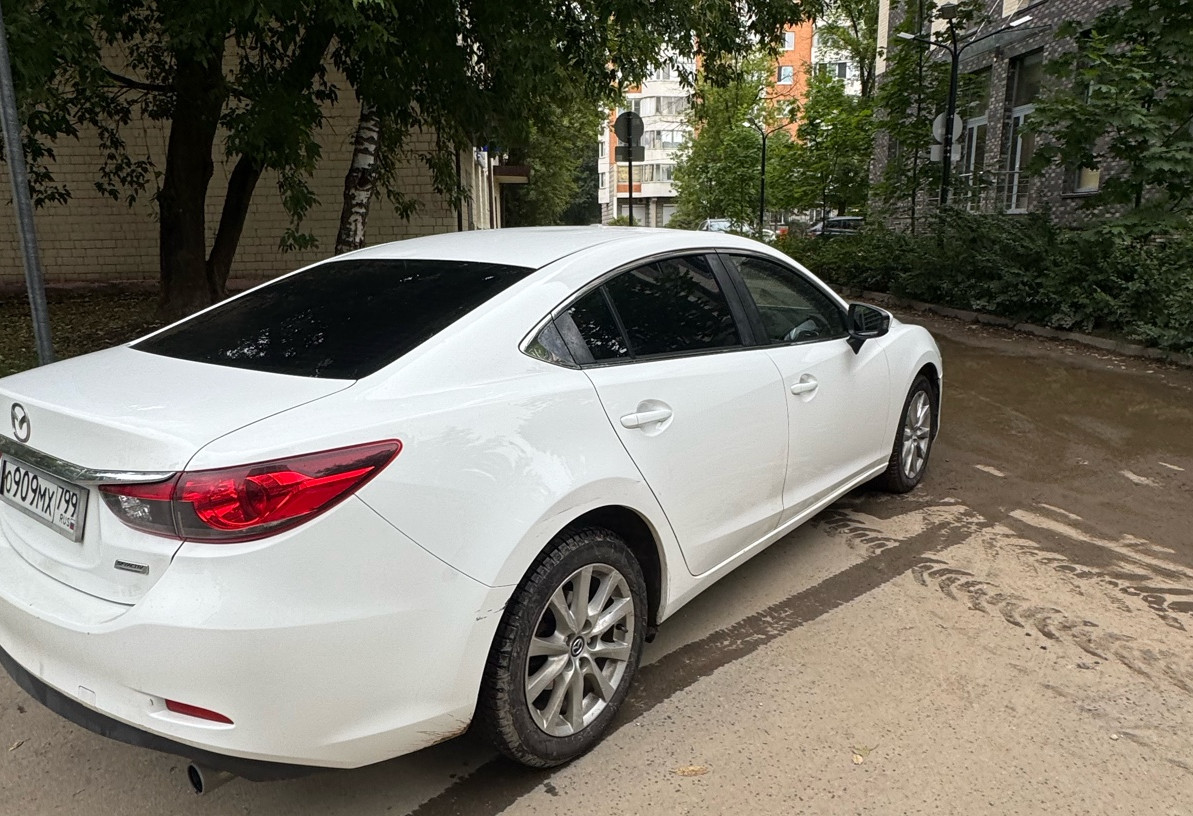 Аренда mazda 6 эконом класса 2015 года в городе Москва Бабушкинская от 3040 руб./сутки, передний привод, двигатель: бензин, объем 2 литра, ОСАГО (Впишу в полис), без водителя, недорого, вид 3 - RentRide
