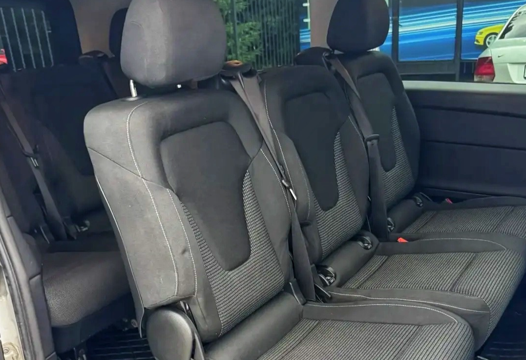 Аренда mercedes-benz v-klass 2019 года в городе Москва от 10990 руб./сутки, задний привод, двигатель: дизель, объем 2.2 литра, ОСАГО (Мультидрайв), без водителя, недорого, вид 4 - RentRide