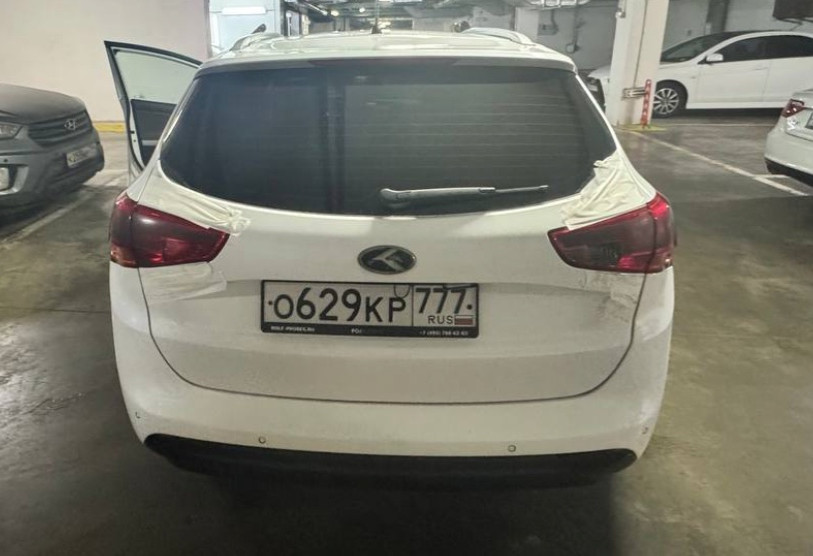 Аренда kia ceed эконом класса 2014 года в городе Москва Нагорная от 3992 руб./сутки, передний привод, двигатель: бензин, объем 1.6 литров, ОСАГО (Впишу в полис), без водителя, недорого, вид 4 - RentRide
