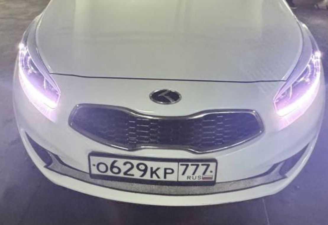 Аренда kia ceed эконом класса 2014 года в городе Москва Нагорная от 3992 руб./сутки, передний привод, двигатель: бензин, объем 1.6 литров, ОСАГО (Впишу в полис), без водителя, недорого, вид 2 - RentRide