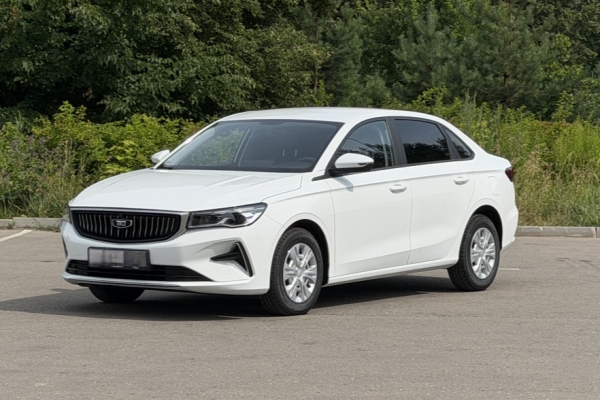 Прокат авто belgee s50 эконом класса 2026 года в городе Москва Щукинская от 4104 руб./сутки, передний привод, двигатель: бензин, объем 1.5 литров, каско (Мультидрайв), ОСАГО (Мультидрайв), без водителя, недорого - RentRide