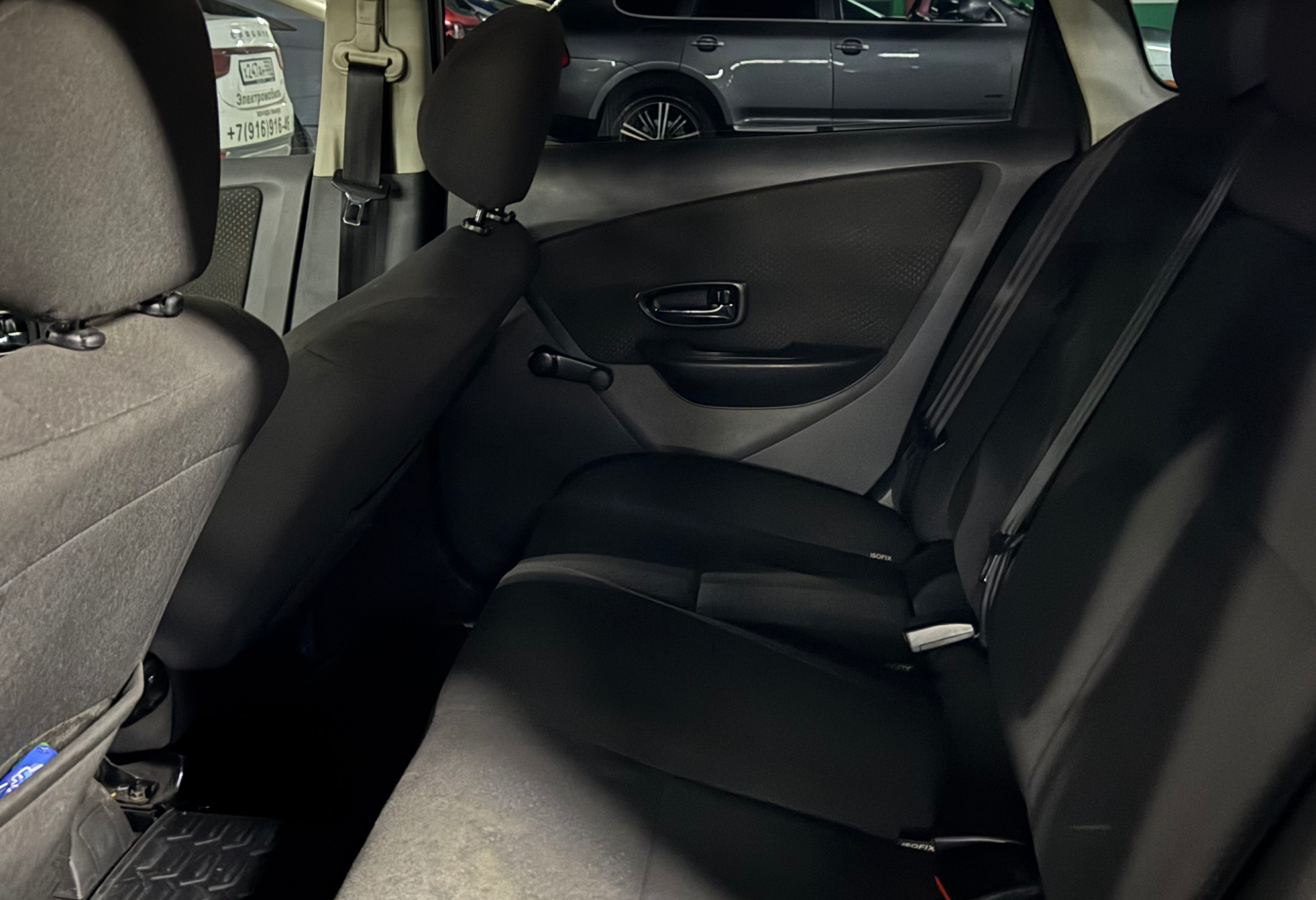 Аренда nissan almera эконом класса 2017 года в городе Москва Новогиреево от 1680 руб./сутки, передний привод, двигатель: бензин, объем 1.6 литров, ОСАГО (Мультидрайв), без водителя, недорого, вид 4 - RentRide