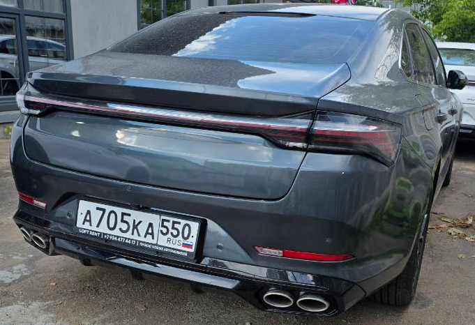 Аренда geely preface эконом класса 2024 года в городе Москва Павшино от 3900 руб./сутки, передний привод, двигатель: бензин, объем 1999 литров, ОСАГО (Мультидрайв), без водителя, недорого, вид 3 - RentRide