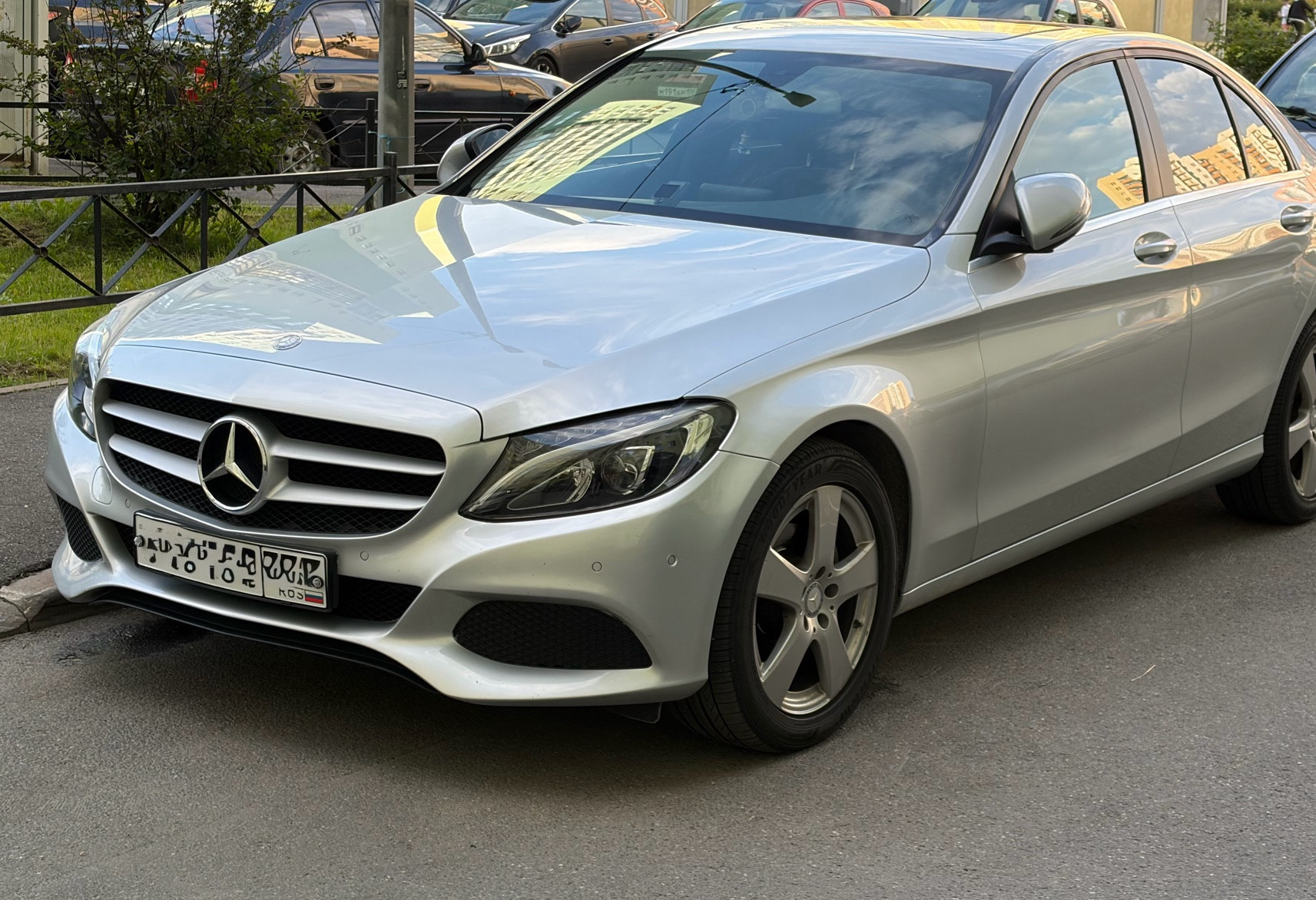 Аренда mercedes-benz c-klass бизнес класса 2017 года в городе Москва Гражданский проспект от 5200 руб./сутки, задний привод, двигатель: дизель, объем 1.6 литров, каско (Впишу в полис), ОСАГО (Впишу в полис), без водителя, недорого, вид 2 - RentRide