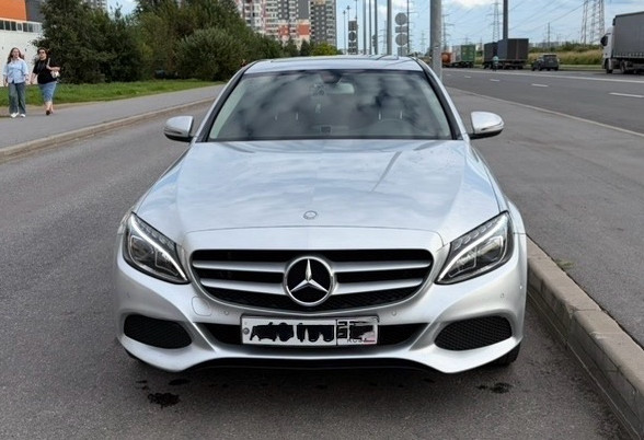 Аренда mercedes-benz c-klass бизнес класса 2017 года в городе Москва Гражданский проспект от 5200 руб./сутки, задний привод, двигатель: дизель, объем 1.6 литров, каско (Впишу в полис), ОСАГО (Впишу в полис), без водителя, недорого, вид 3 - RentRide