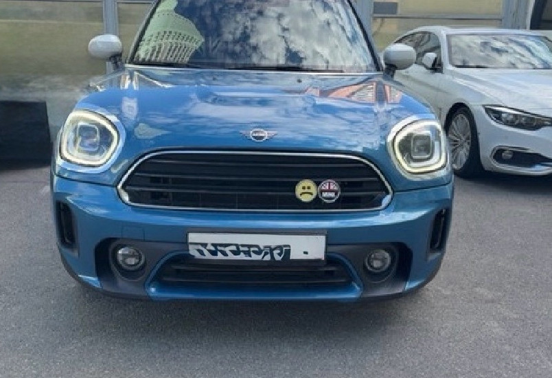 Аренда mini countryman бизнес класса 2021 года в городе Москва от 5040 руб./сутки, передний привод, двигатель: бензин, объем 1.5 литров, каско (Впишу в полис), ОСАГО (Впишу в полис), без водителя, недорого, вид 2 - RentRide
