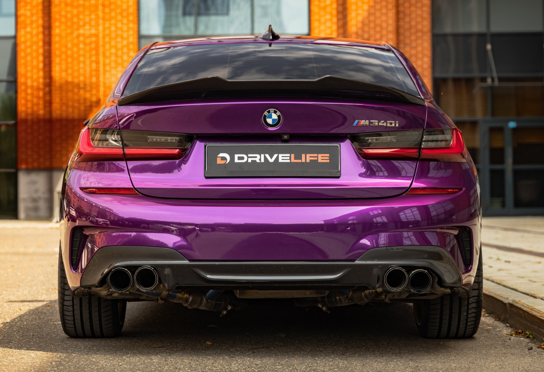 Аренда bmw 340 премиум класса 2021 года в городе Москва Лермонтовский проспект от 11900 руб./сутки, задний привод, двигатель: бензин, объем 3 литра, ОСАГО (Мультидрайв), без водителя, недорого, вид 4 - RentRide