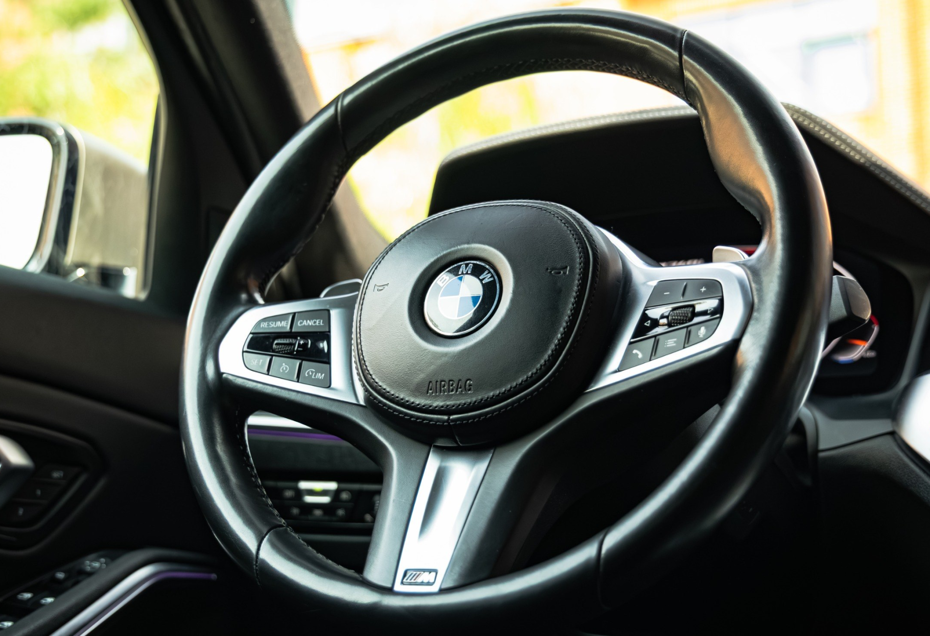 Аренда bmw 340 премиум класса 2021 года в городе Москва Лермонтовский проспект от 11900 руб./сутки, задний привод, двигатель: бензин, объем 3 литра, ОСАГО (Мультидрайв), без водителя, недорого, вид 7 - RentRide