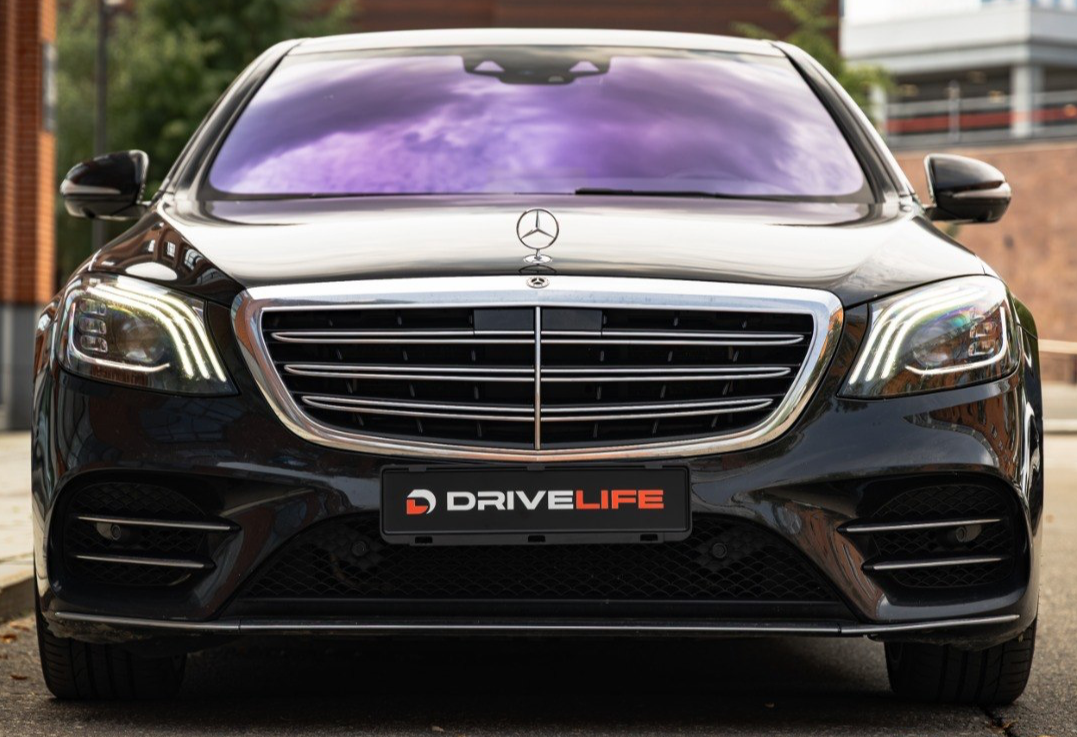 Аренда mercedes-benz s-klass премиум класса 2018 года в городе Москва Лермонтовский проспект от 15900 руб./сутки, полный привод, двигатель: бензин, объем 4 литра, ОСАГО (Мультидрайв), без водителя, недорого, вид 2 - RentRide