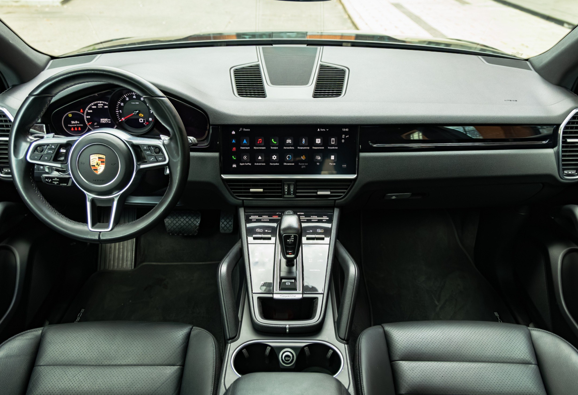 Аренда porsche cayenne премиум класса 2021 года в городе Москва Лермонтовский проспект от 15900 руб./сутки, полный привод, двигатель: бензин, объем 3 литра, ОСАГО (Мультидрайв), без водителя, недорого, вид 5 - RentRide