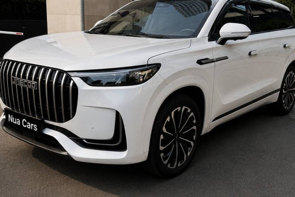 Прокат авто jaecoo jaecoo бизнес класса 2024 года в городе Москва Стрешнево от 9600 руб./сутки, передний привод, двигатель: бензин, объем 2 литра, ОСАГО (Мультидрайв), без водителя, недорого - RentRide