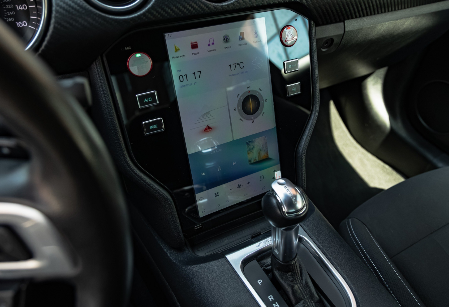 Аренда ford mustang бизнес класса 2021 года в городе Москва Лермонтовский проспект от 8900 руб./сутки, задний привод, двигатель: бензин, объем 2.3 литра, ОСАГО (Мультидрайв), без водителя, недорого, вид 7 - RentRide