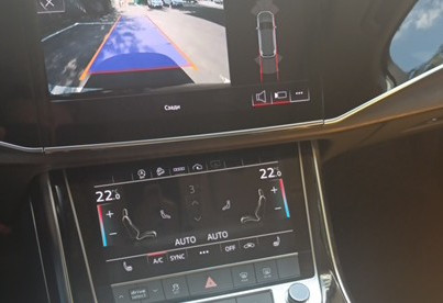 Аренда audi q7 бизнес класса 2022 года в городе Москва Волгоградский проспект от 7840 руб./сутки, полный привод, двигатель: бензин, объем 3000 литров, ОСАГО (Мультидрайв), без водителя, недорого, вид 14 - RentRide