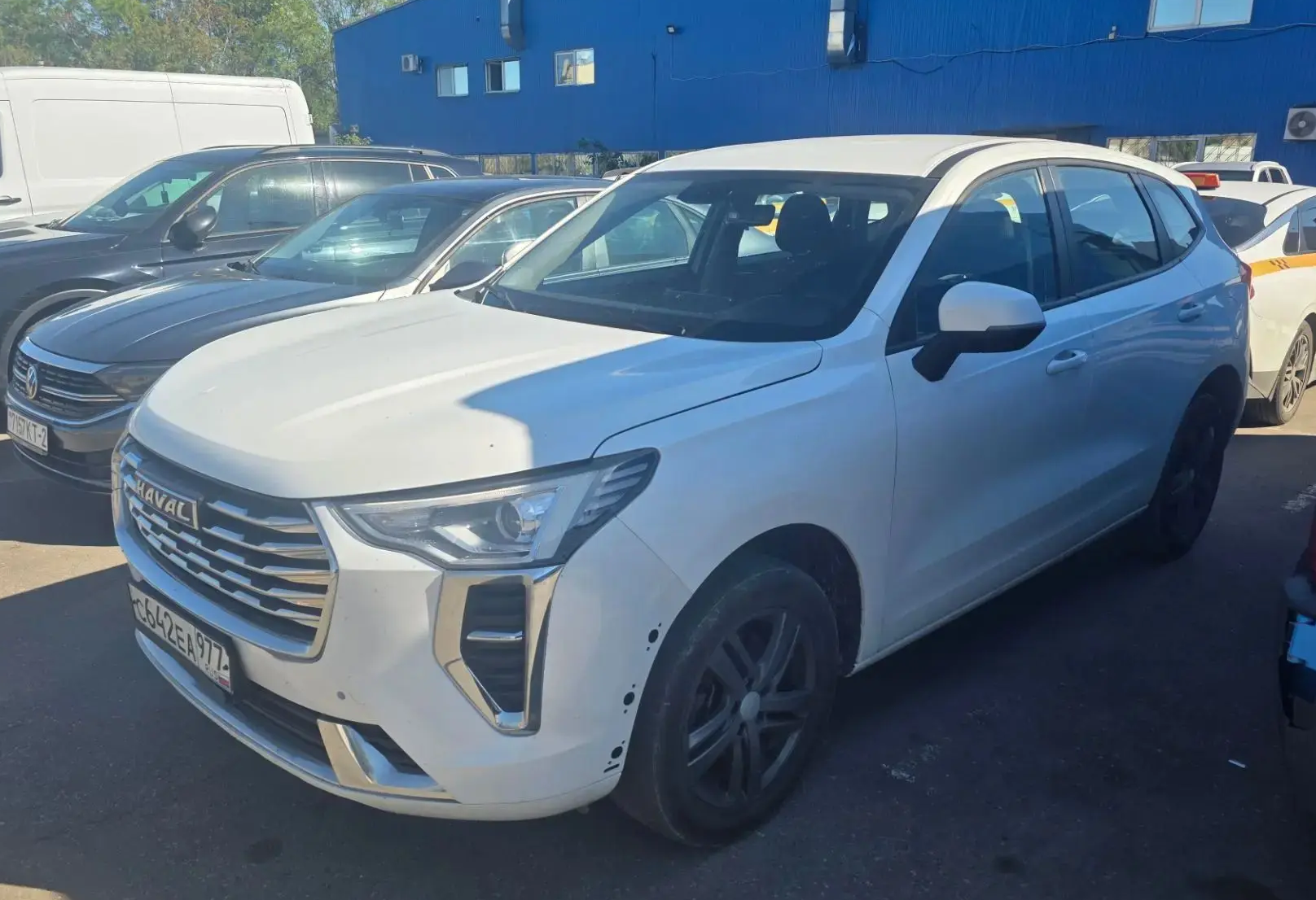 Аренда haval jolion комфорт класса 2024 года в городе Москва Новые Черемушки от 3200 руб./сутки, передний привод, двигатель: бензин, объем 1.5 литров, ОСАГО (Мультидрайв), без водителя, недорого - RentRide