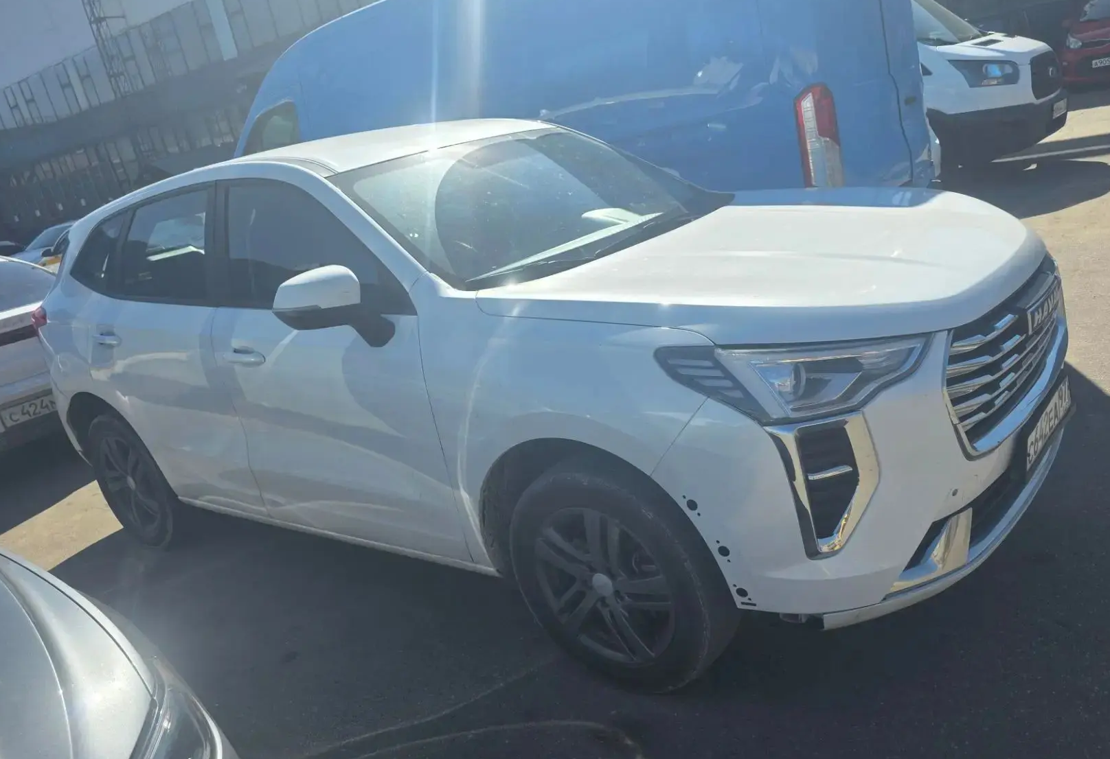 Аренда haval jolion комфорт класса 2024 года в городе Москва Новые Черемушки от 3200 руб./сутки, передний привод, двигатель: бензин, объем 1.5 литров, ОСАГО (Мультидрайв), без водителя, недорого, вид 3 - RentRide