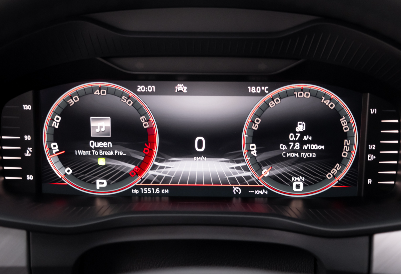 Аренда skoda kodiaq комфорт класса 2022 года в городе Москва Тульская от 6900 руб./сутки, полный привод, двигатель: бензин, объем 1.4 литра, каско (Мультидрайв), ОСАГО (Мультидрайв), без водителя, недорого, вид 6 - RentRide