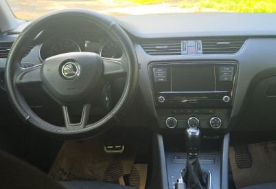 Аренда skoda octavia эконом класса 2017 года в городе Москва Нагорная от 3040 руб./сутки, передний привод, двигатель: бензин, объем 1.6 литров, ОСАГО (Впишу в полис), без водителя, недорого, вид 8 - RentRide